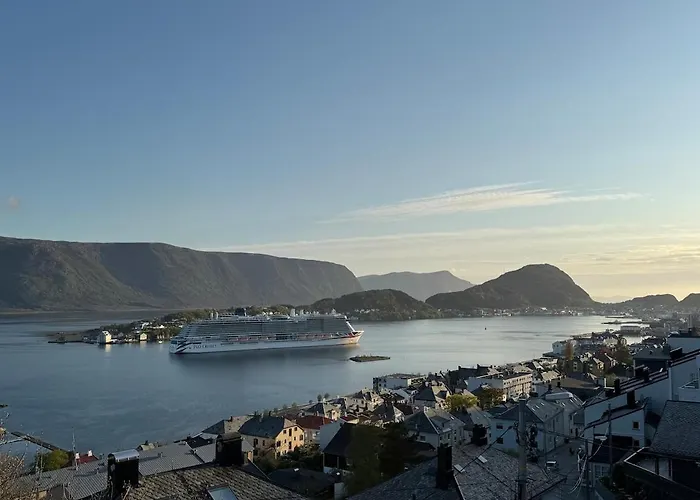 Attractive And Apartman Ålesund